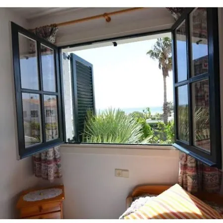 Increible Casa Junto A La Playa